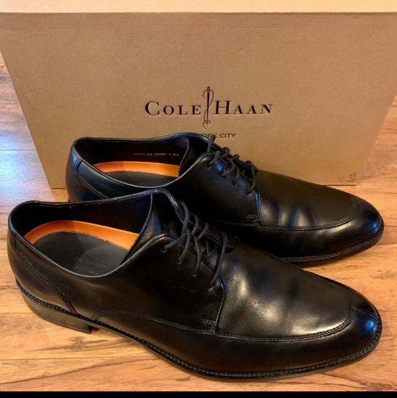 Cole Haan man dressing shoes